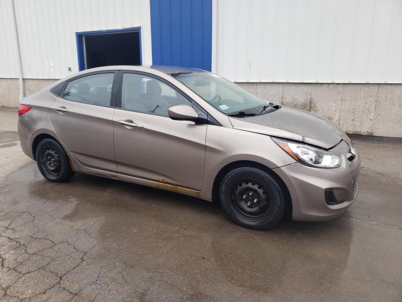 2012 Hyundai Accent Gls vin: KMHCT4AE6CU158406