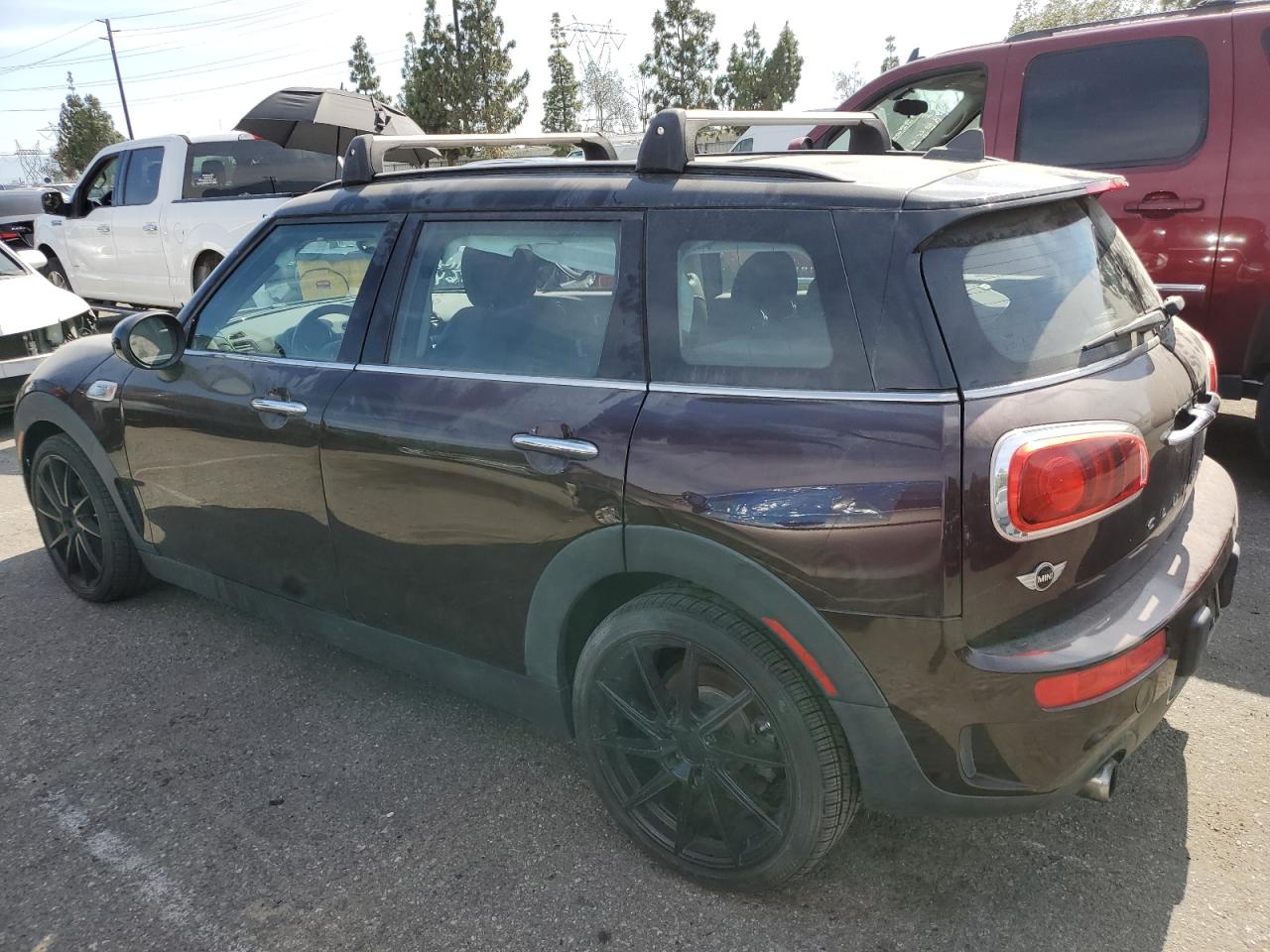 WMWLN9C57G2E48261 2016 Mini Cooper S Clubman