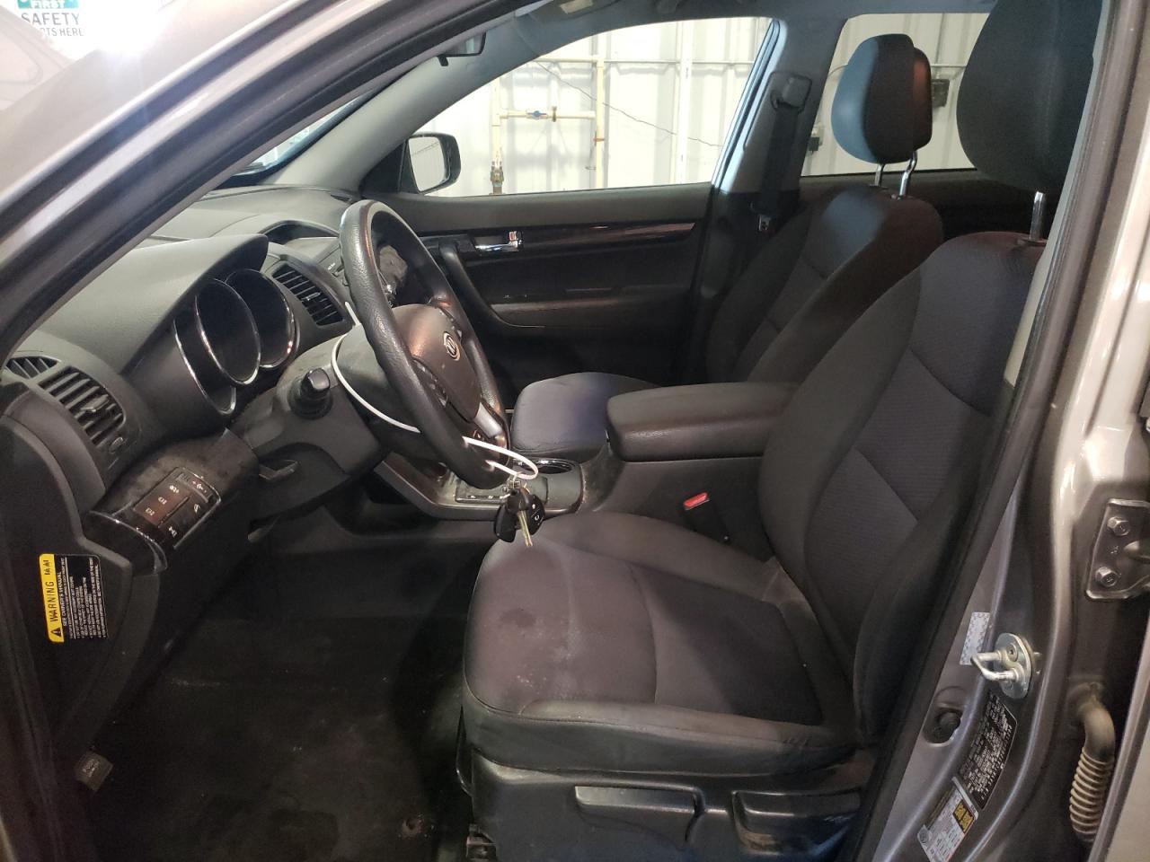 5XYKTCA12BG001298 2011 Kia Sorento Base