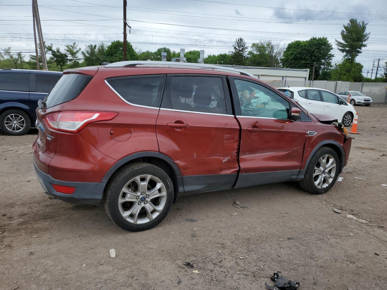 1FMCU9J96EUC56562 2014 Ford Escape Titanium