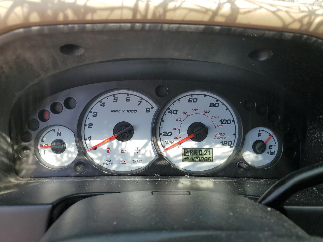 1FMCU04103KB81335 2003 Ford Escape Limited