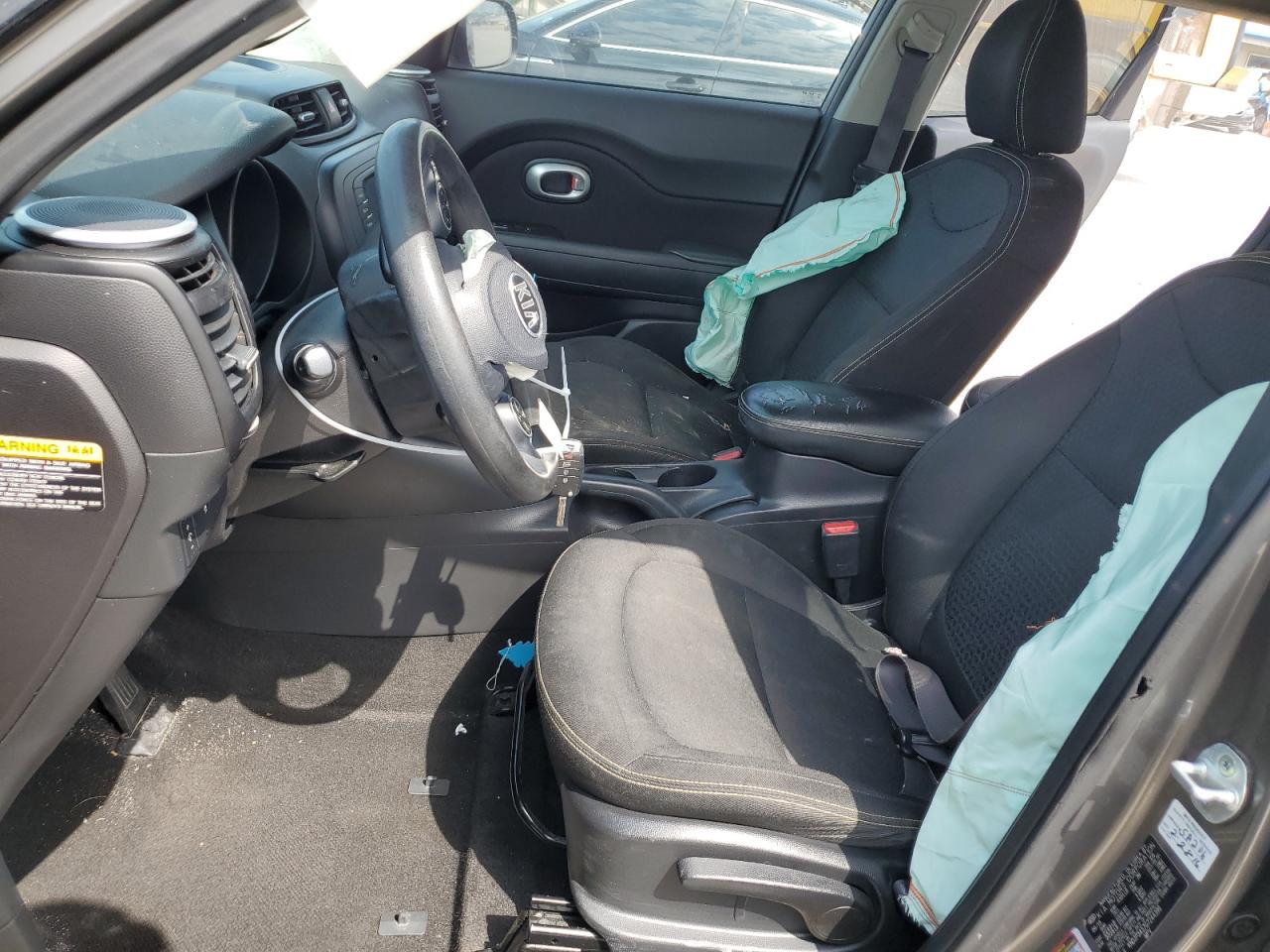 KNDJP3A57G7244399 2016 Kia Soul +