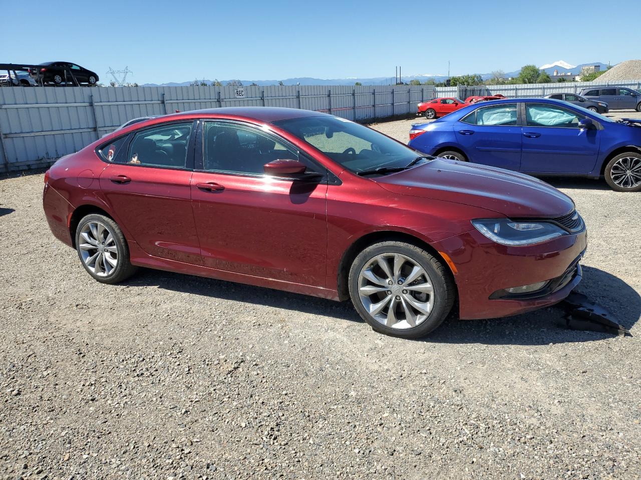 1C3CCCBG6FN523975 2015 Chrysler 200 S