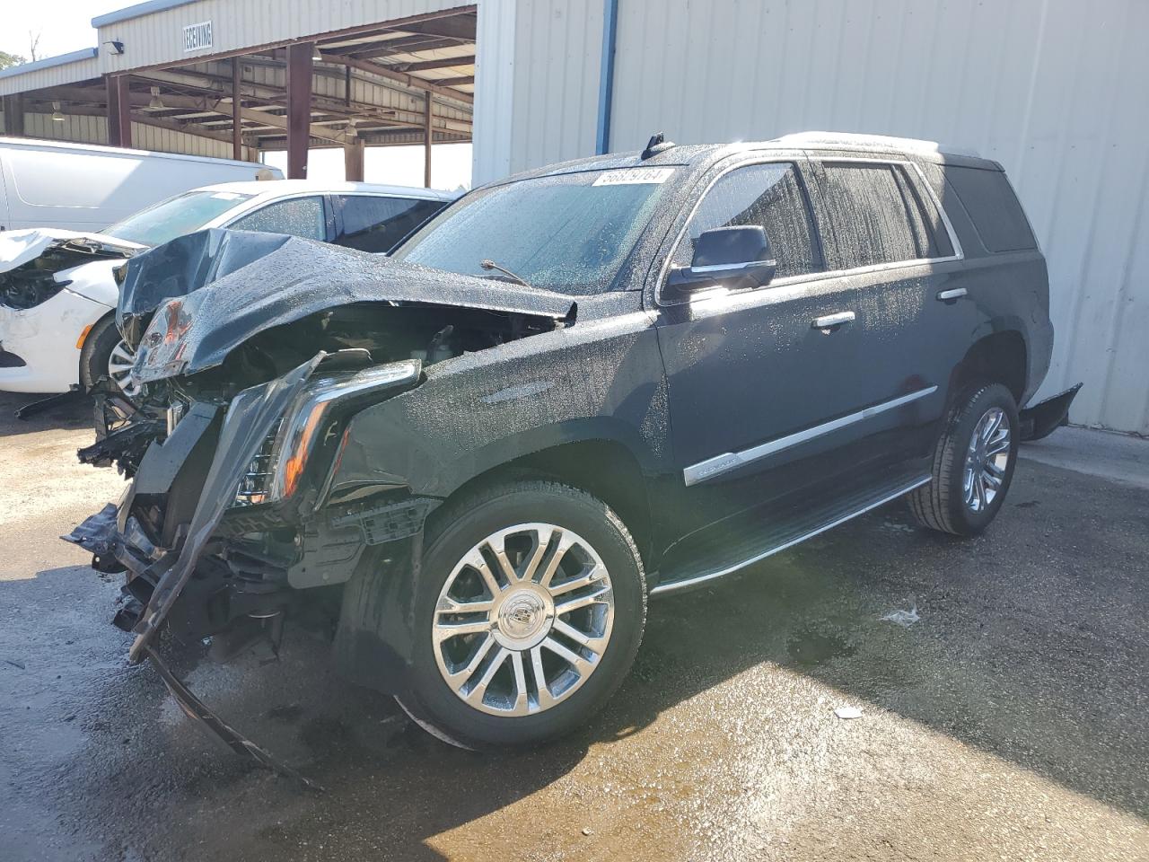 1GYS3AKJ2HR395831 2017 Cadillac Escalade