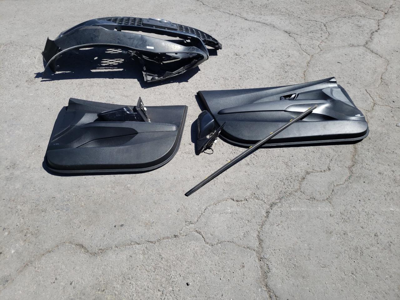 KMHTH6ABXKU003617 2019 Hyundai Veloster Turbo