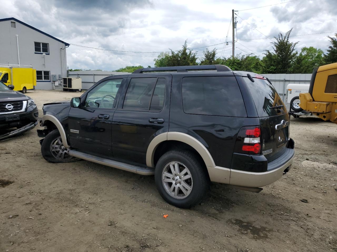 1FMEU74E38UB06290 2008 Ford Explorer Eddie Bauer