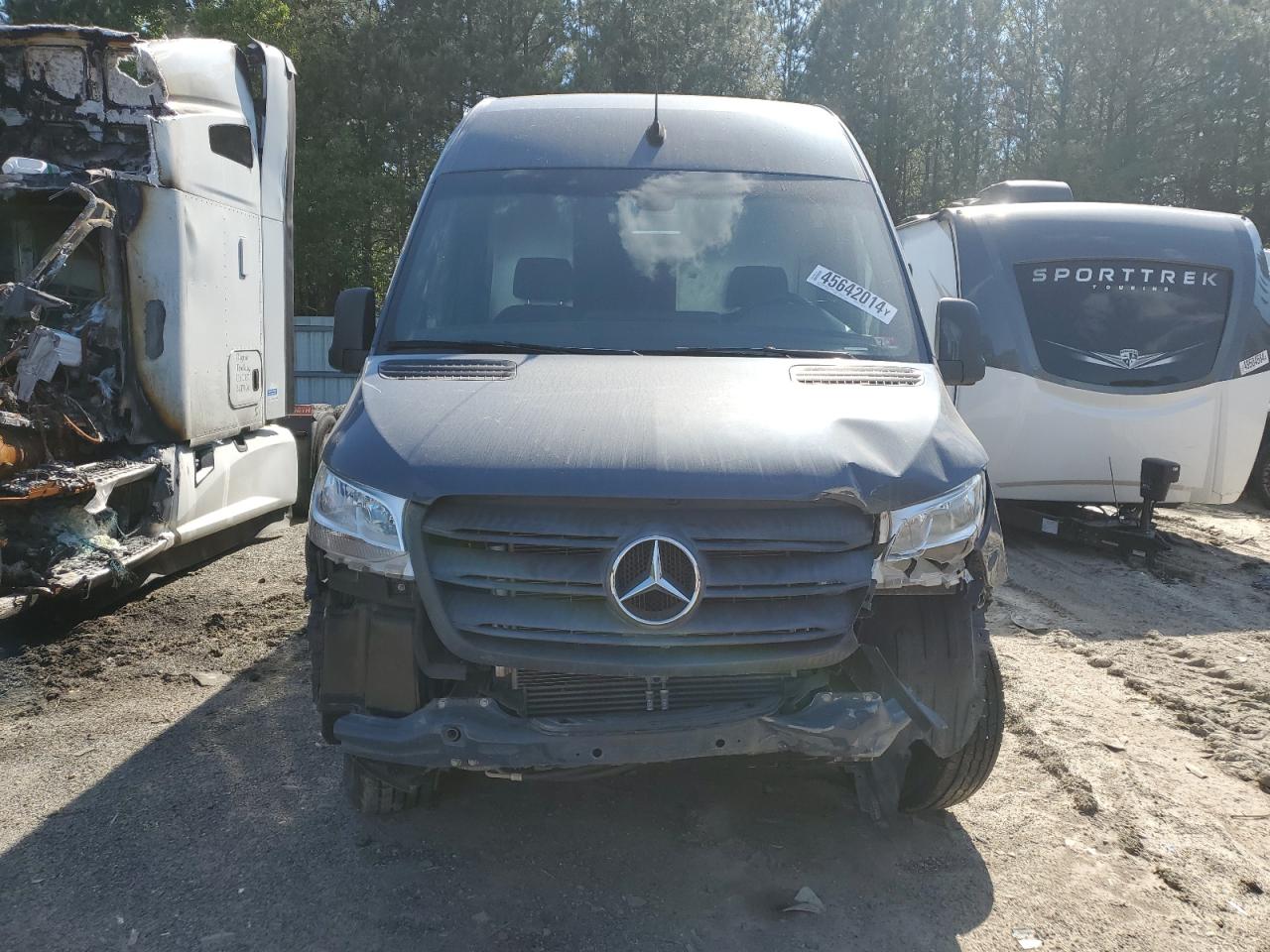 WD4PF1CD3KP141419 2019 Mercedes-Benz Sprinter 2500/3500