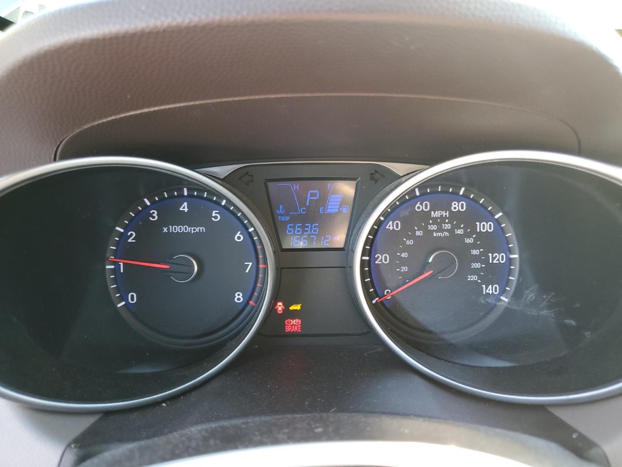 KM8JU3AC1AU077792 2010 Hyundai Tucson Gls