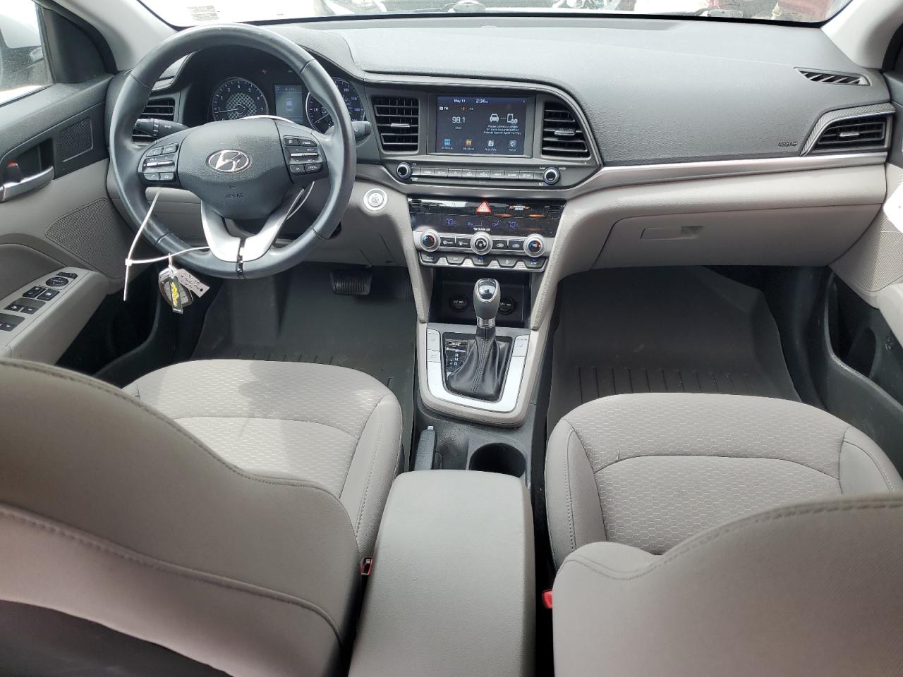 2019 Hyundai Elantra Sel vin: 5NPD84LFXKH483780