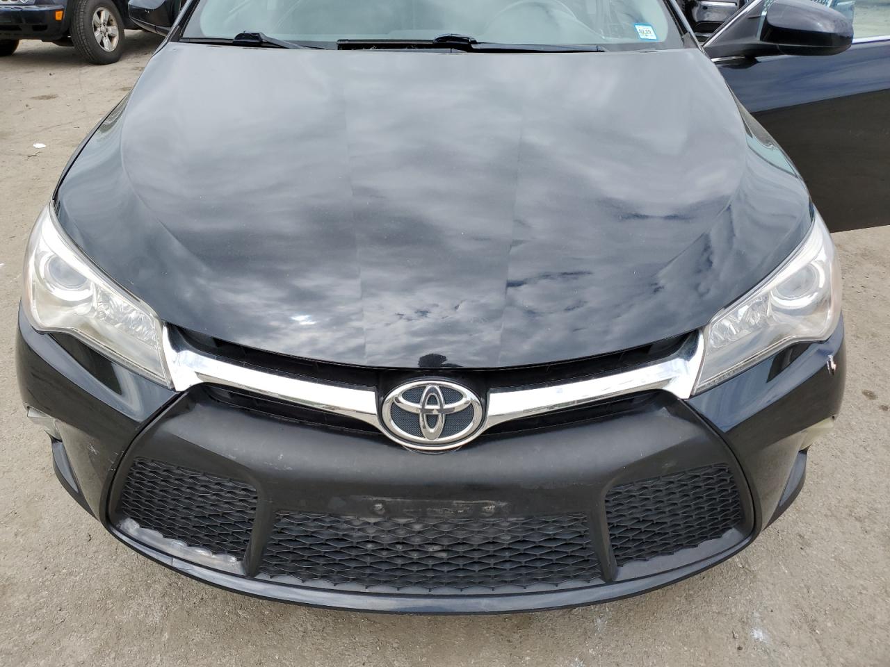 2017 Toyota Camry Le vin: 4T1BF1FK0HU625083