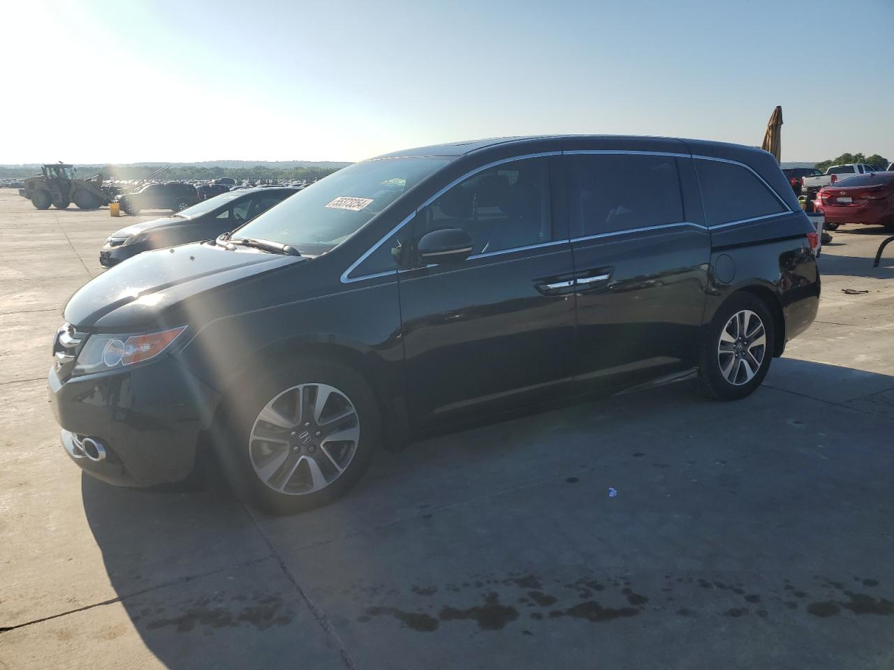 2014 Honda Odyssey Touring vin: 5FNRL5H97EB119011