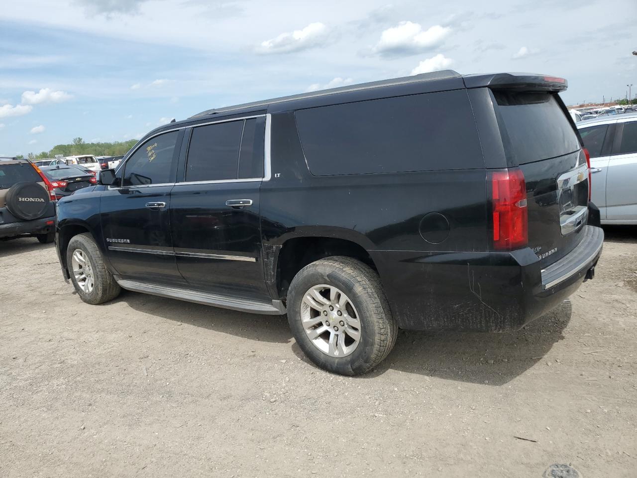 1GNSCJKC3FR613769 2015 Chevrolet Suburban C1500 Lt