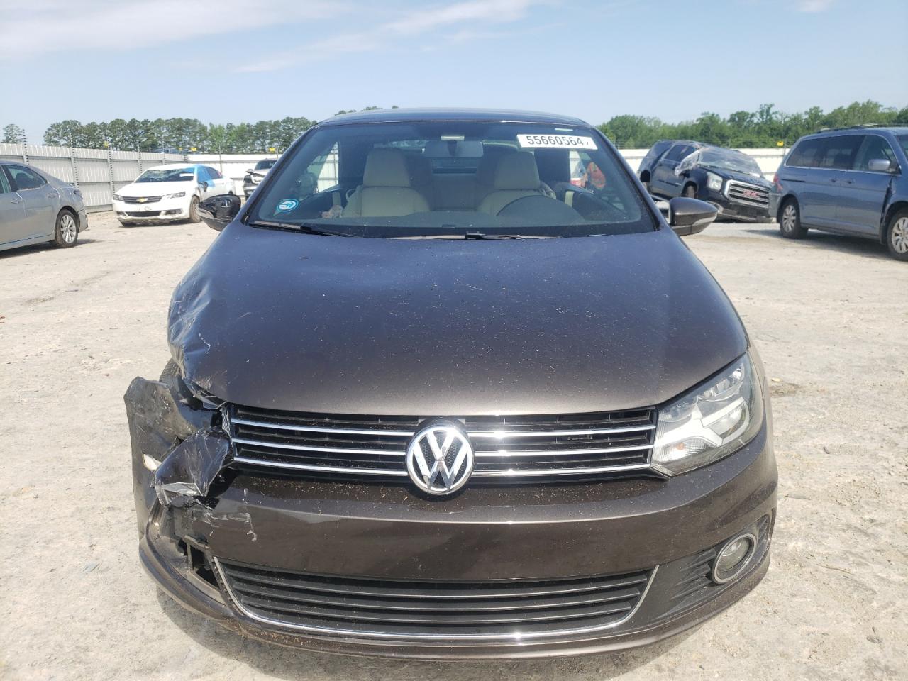 WVWBW8AH2FV005688 2015 Volkswagen Eos Komfort