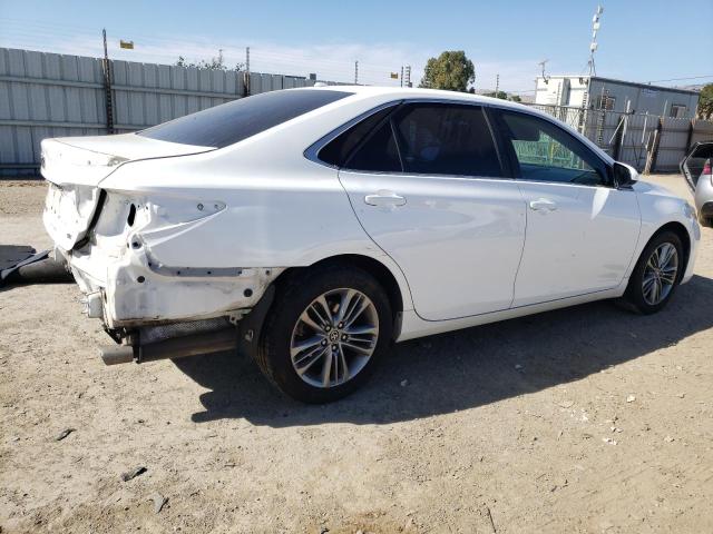 VIN 4T1BF1FK0FU034944 2015 Toyota Camry, LE no.3