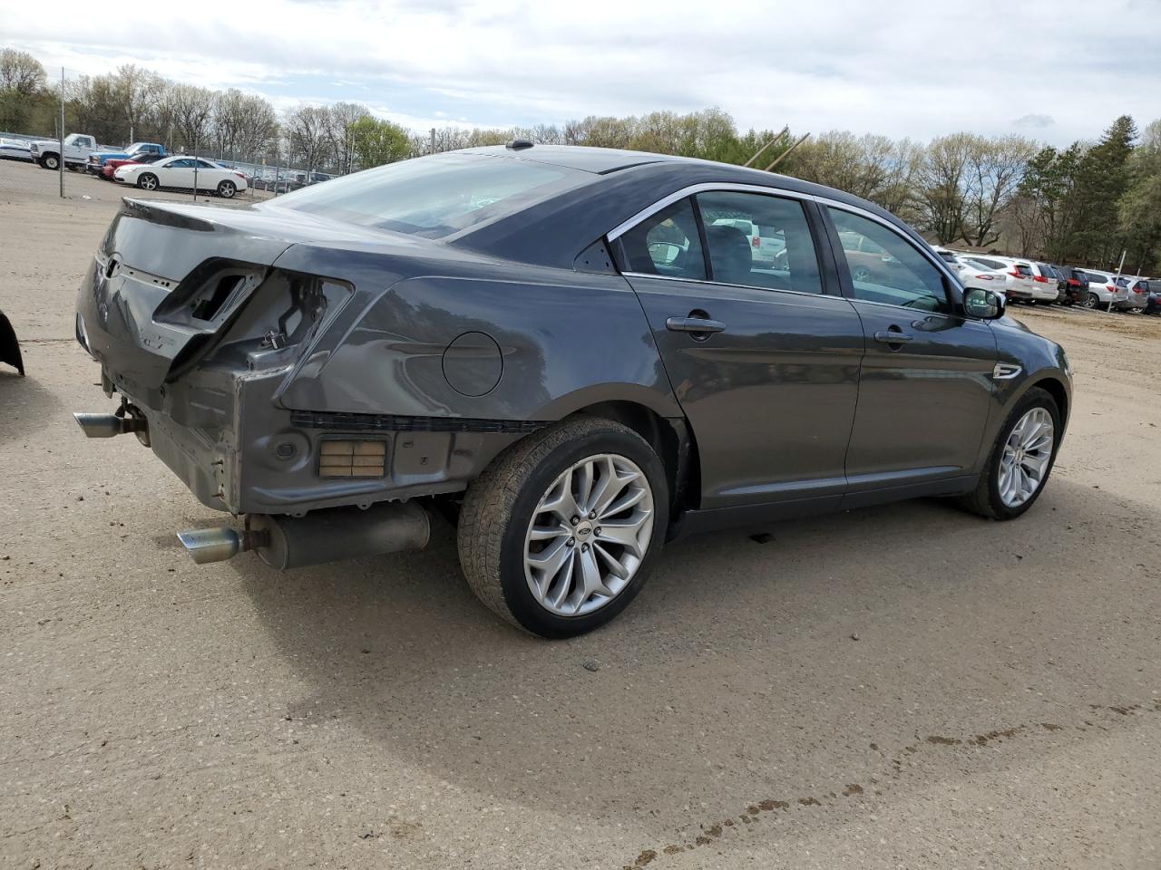 1FAHP2J85FG167751 2015 Ford Taurus Limited