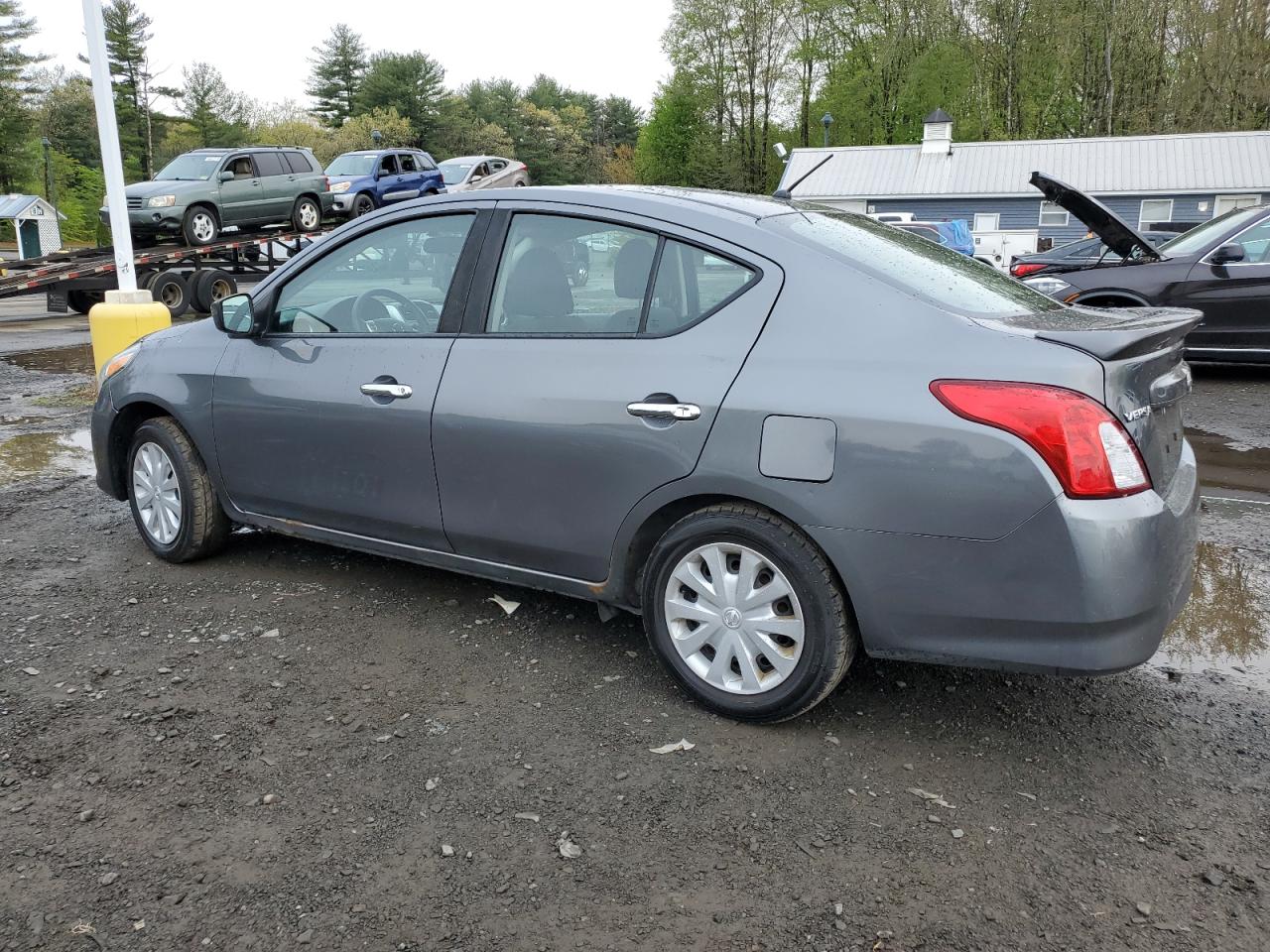 2017 Nissan Versa S vin: 3N1CN7AP4HL815919