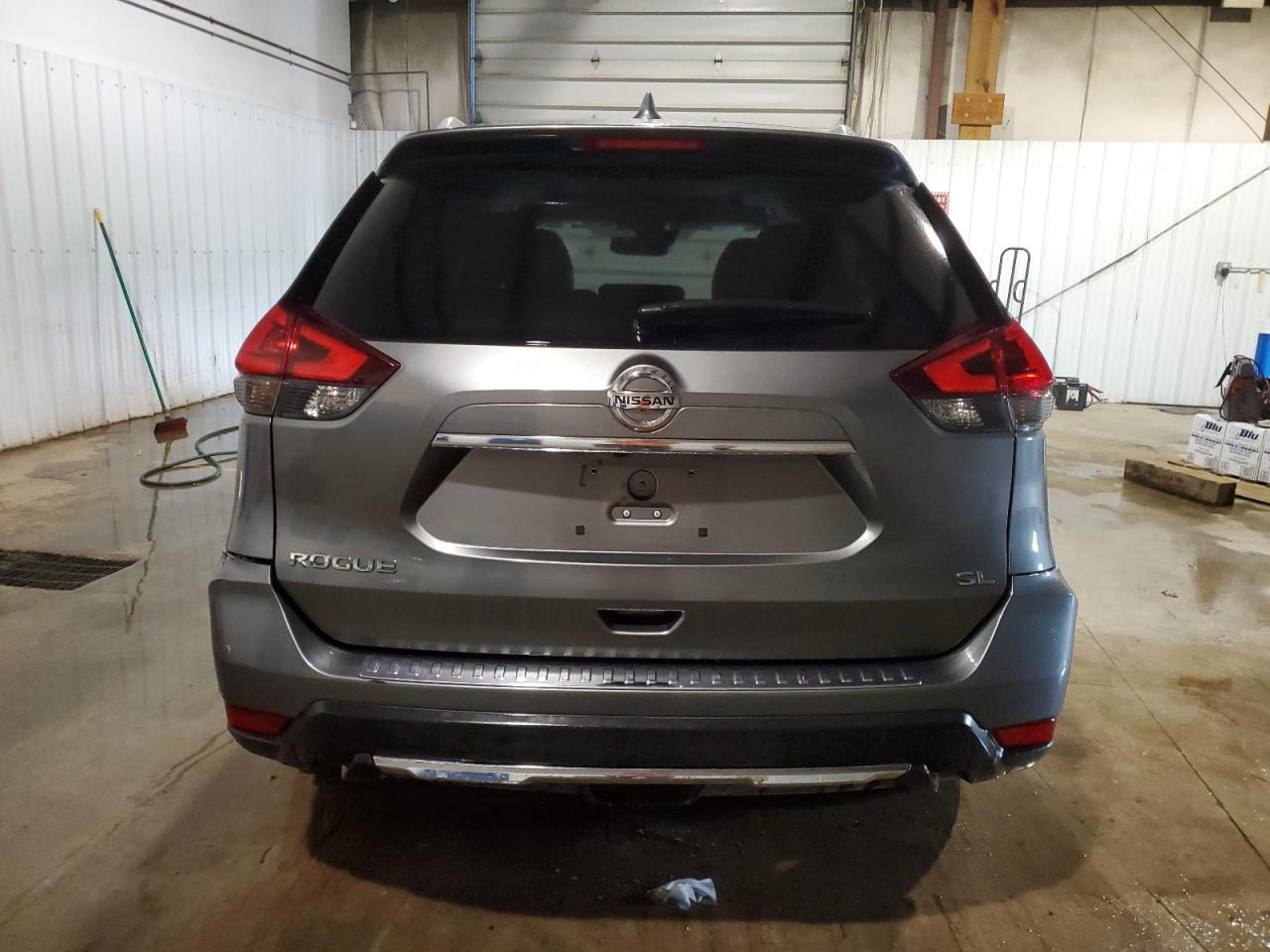 JN8AT2MT4JW486214 2018 Nissan Rogue S