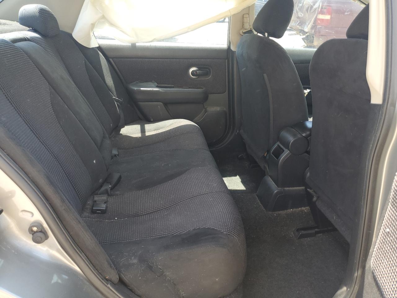 3N1BC1AP7AL368118 2010 Nissan Versa S