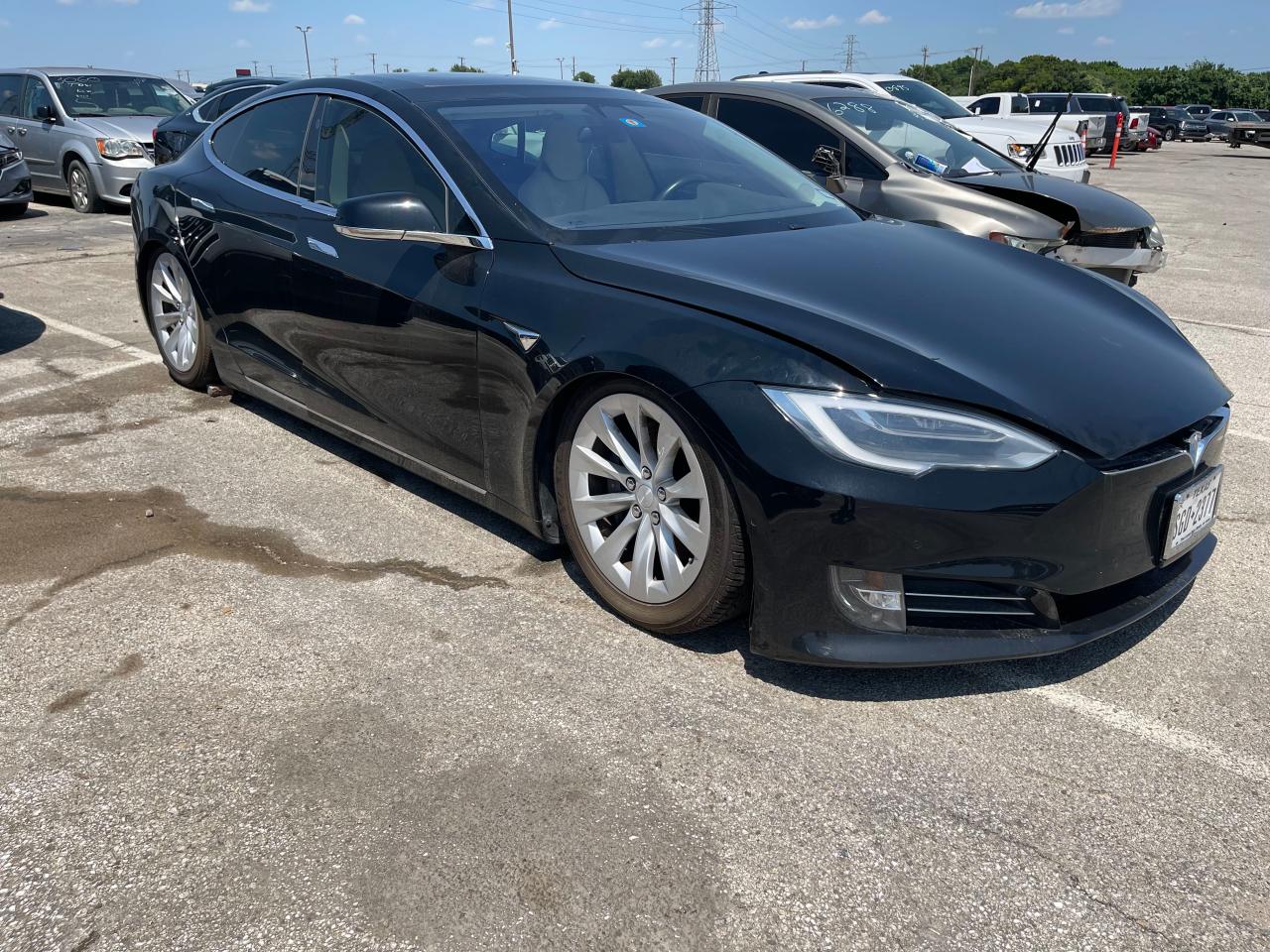 5YJSA1E20JF261511 2018 Tesla Model S