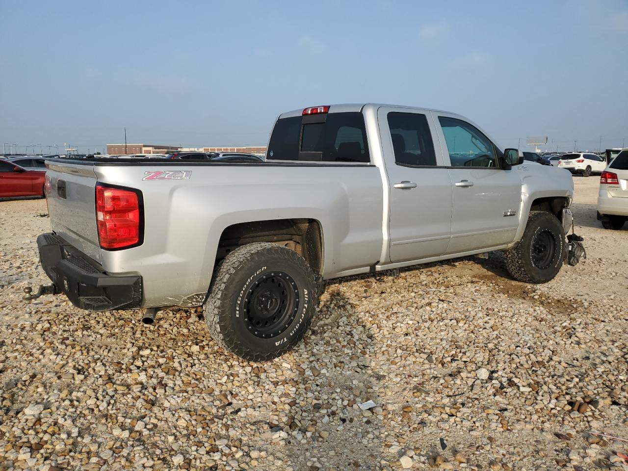 1GCVKREC0HZ352381 2017 Chevrolet Silverado K1500 Lt