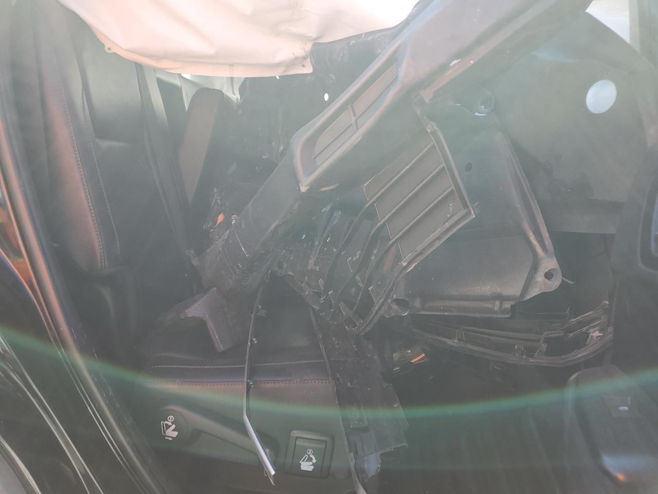 5TDKZRFH8KS570988 2019 Toyota Highlander Se