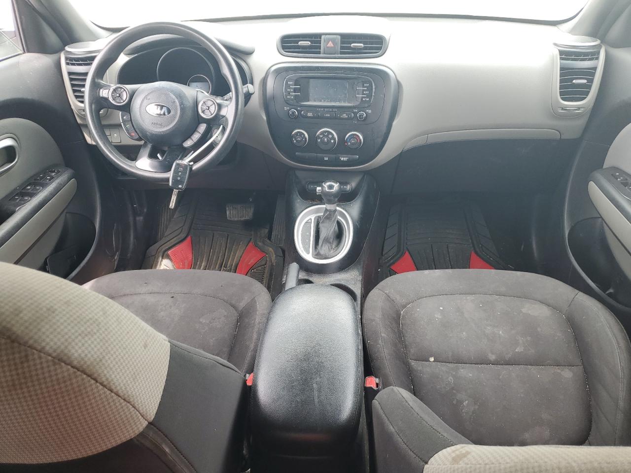 KNDJN2A24G7377529 2016 Kia Soul