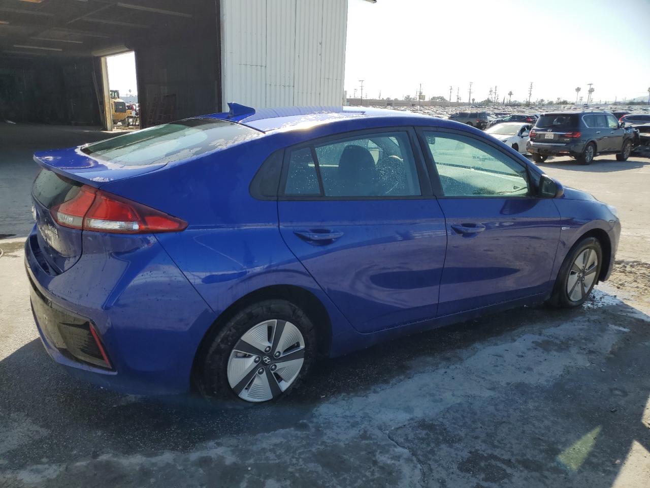 2019 Hyundai Ioniq Blue vin: KMHC65LC4KU171484