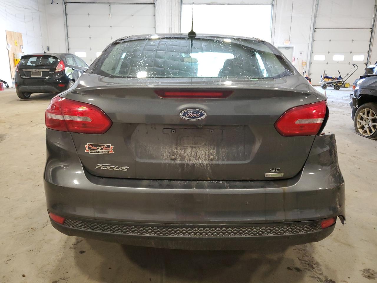 1FADP3FE3HL305476 2017 Ford Focus Se