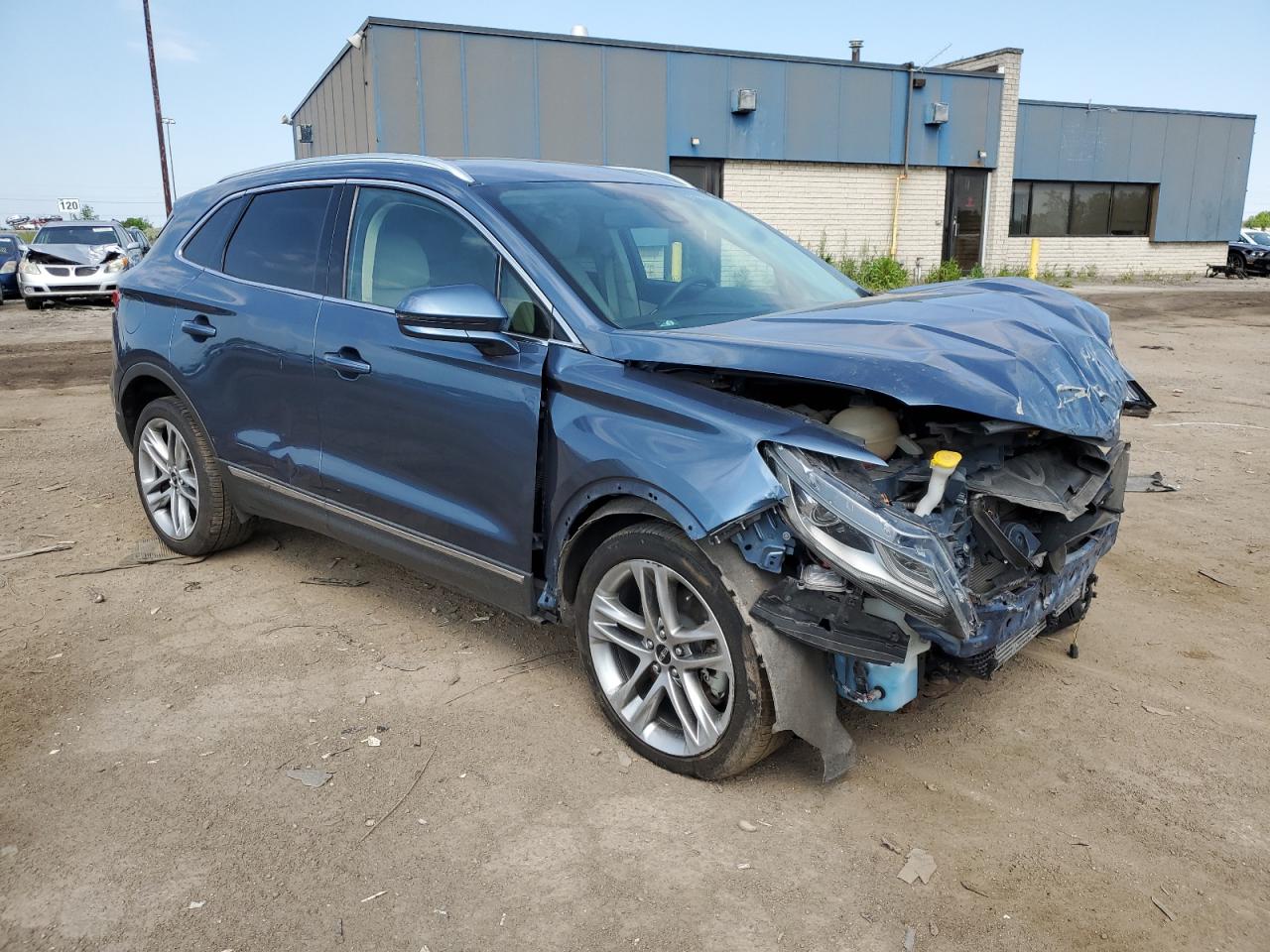 5LMCJ3D98JUL04264 2018 Lincoln Mkc Reserve