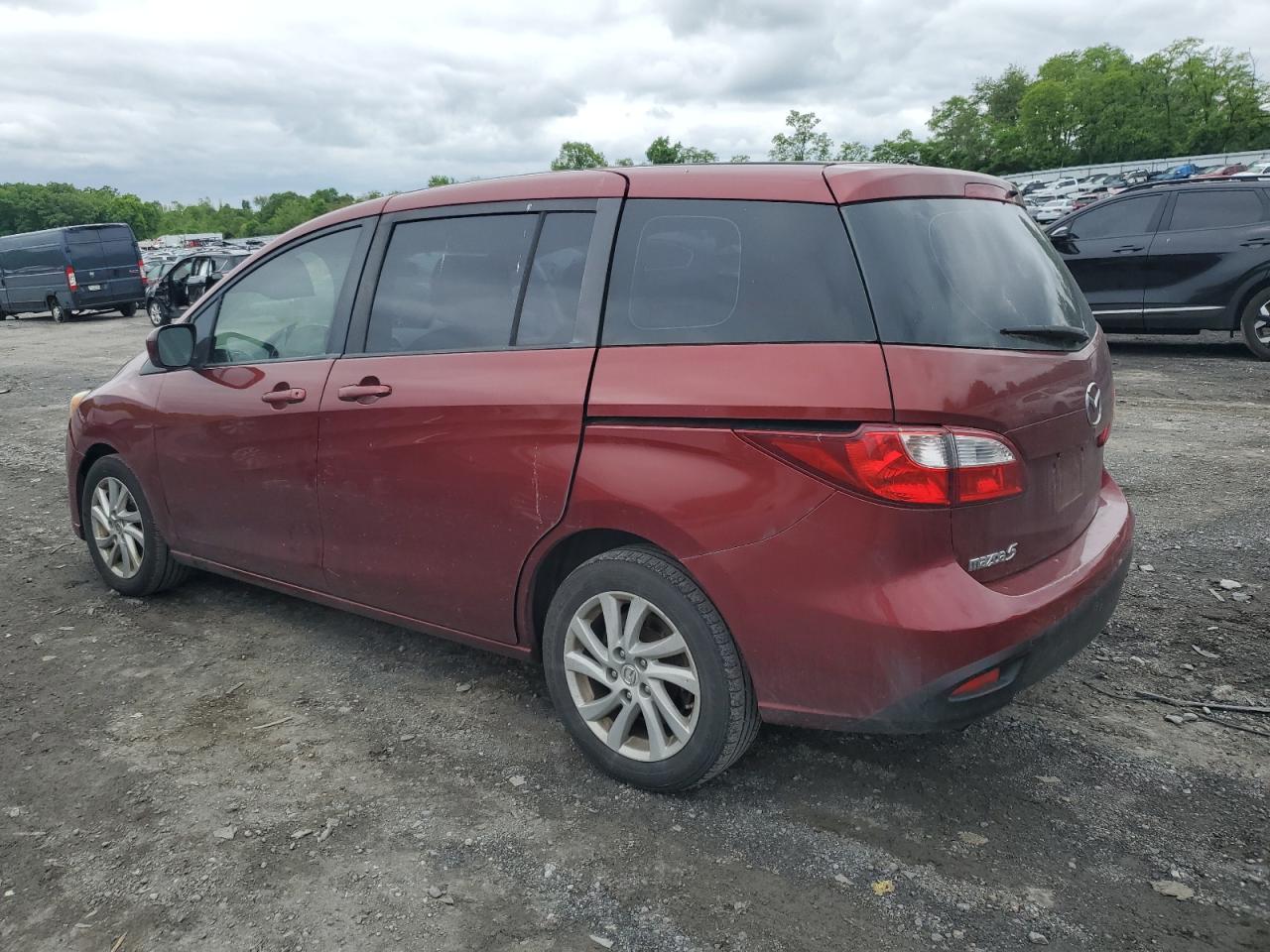 JM1CW2BL8C0119627 2012 Mazda 5