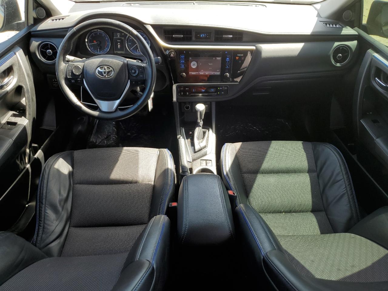 5YFBURHE7HP643299 2017 Toyota Corolla L