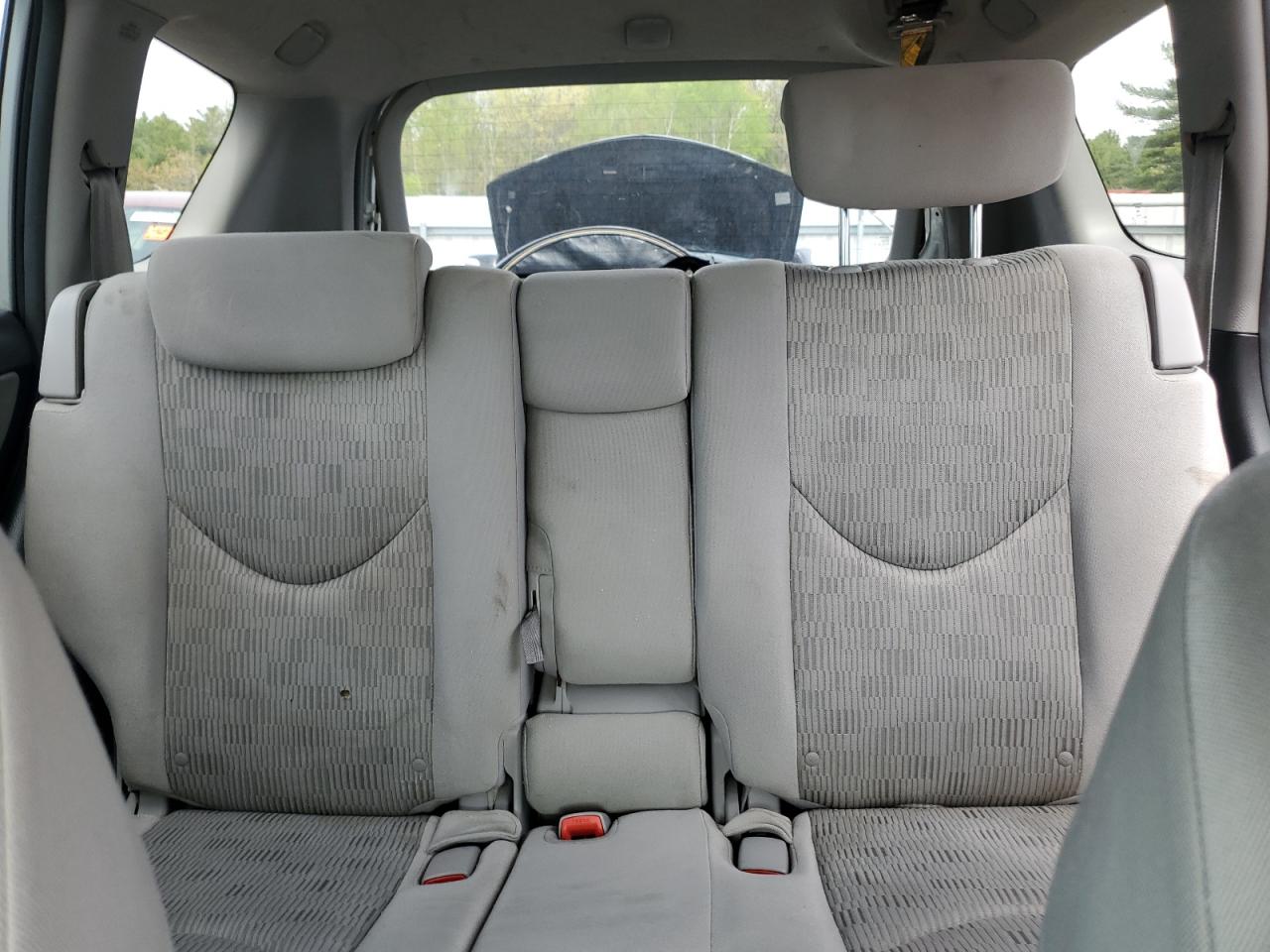 2T3BF4DV7BW113561 2011 Toyota Rav4