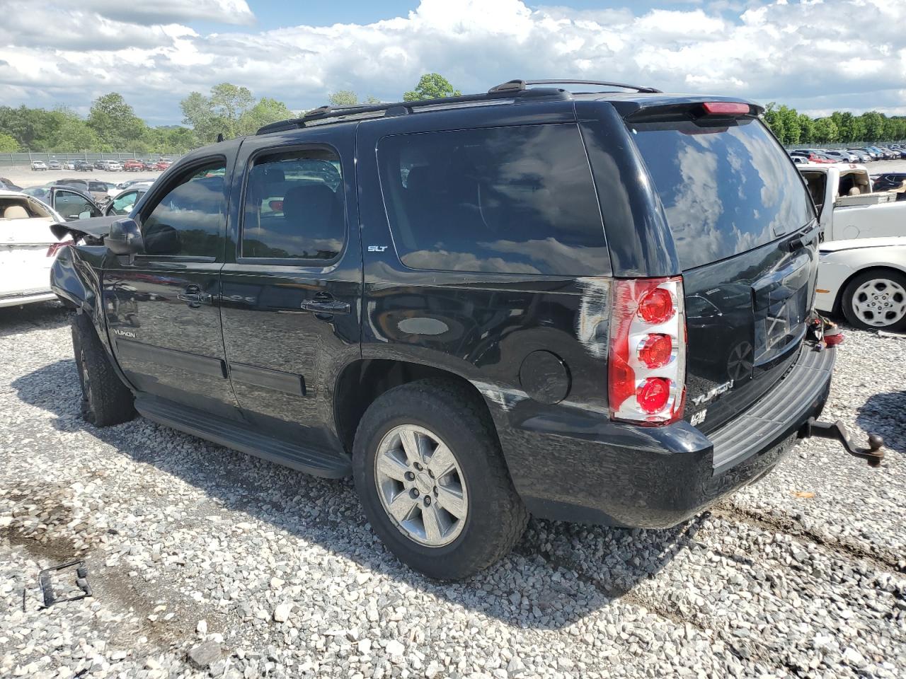 2013 GMC Yukon Slt vin: 1GKS1CE06DR234441