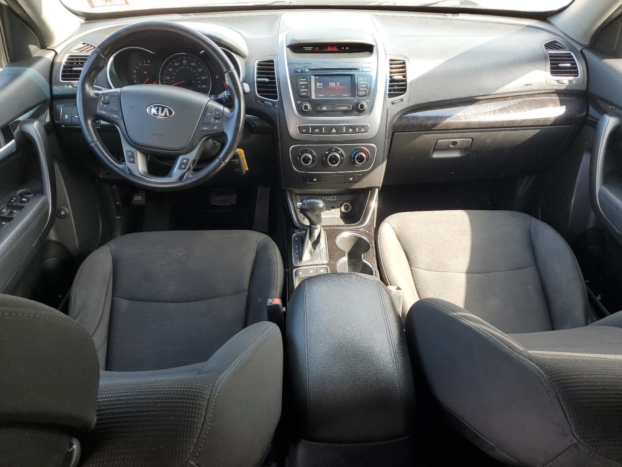 5XYKTDA70FG602046 2015 Kia Sorento Lx