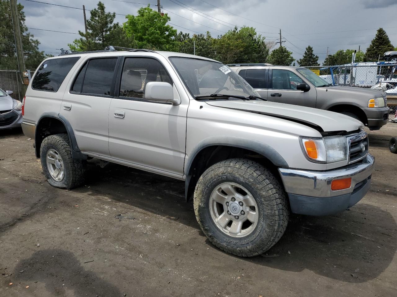 JT3HN86R1W0135994 1998 Toyota 4Runner Sr5