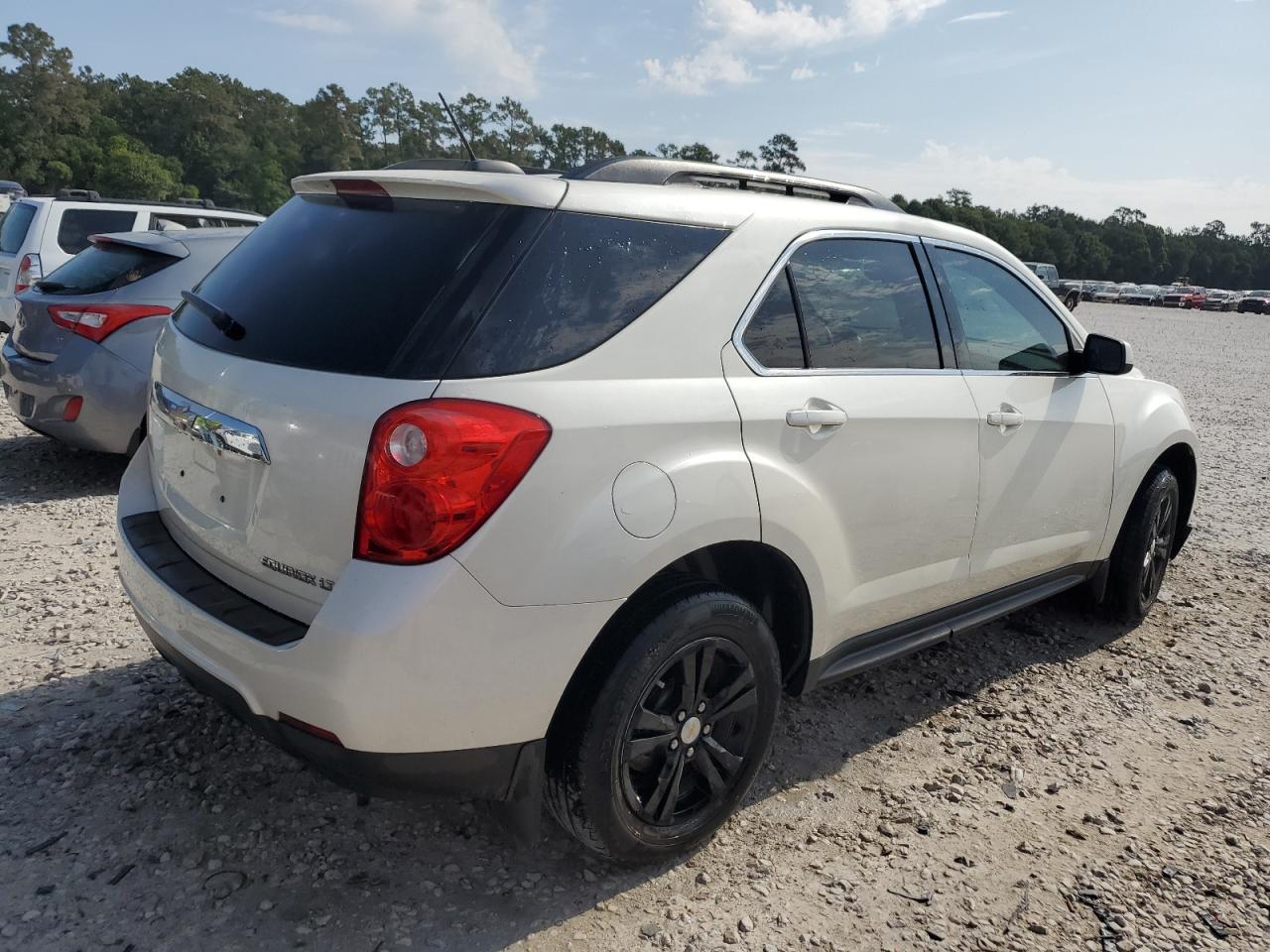 1GNALBEK3FZ143778 2015 Chevrolet Equinox Lt