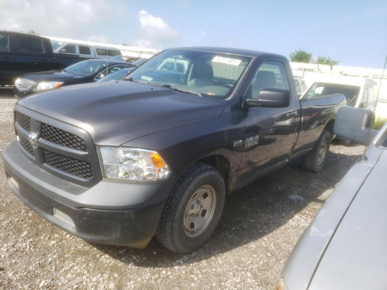 3C6JR7DT0FG652085 2015 Ram 1500 St