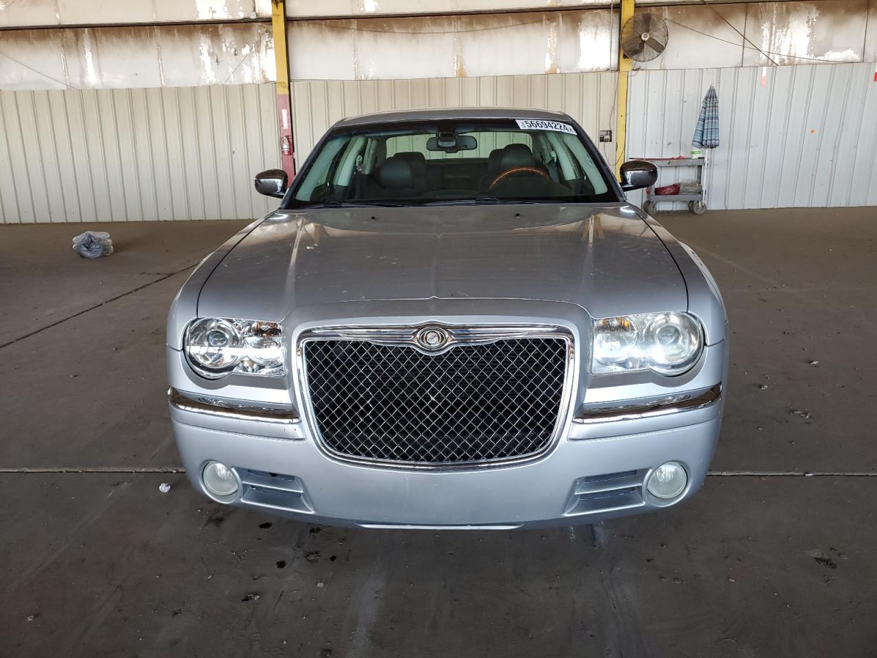 2C3CA6CT2AH126333 2010 Chrysler 300C