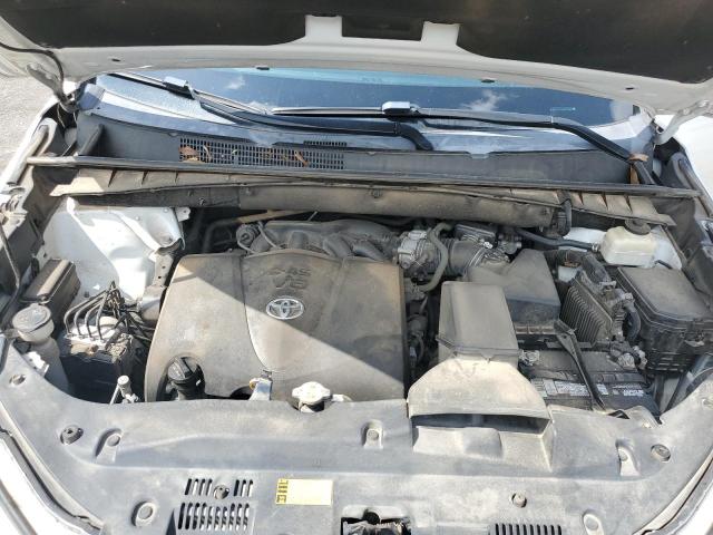 2018 Toyota Highlander Le VIN: 5TDZZRFHXJS241576 Lot: 56930444