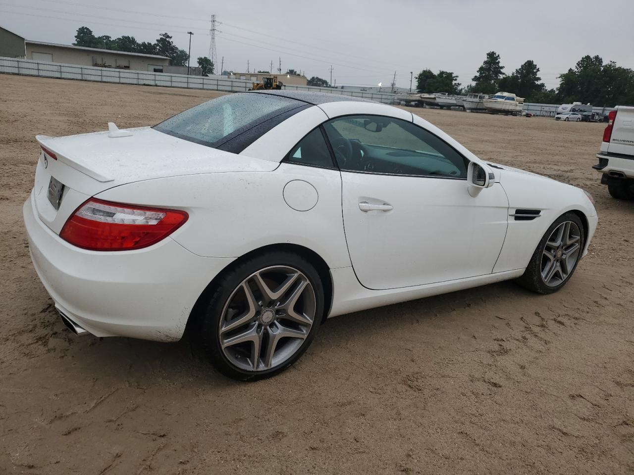 WDDPK3JA8GF118117 2016 Mercedes-Benz Slk 300