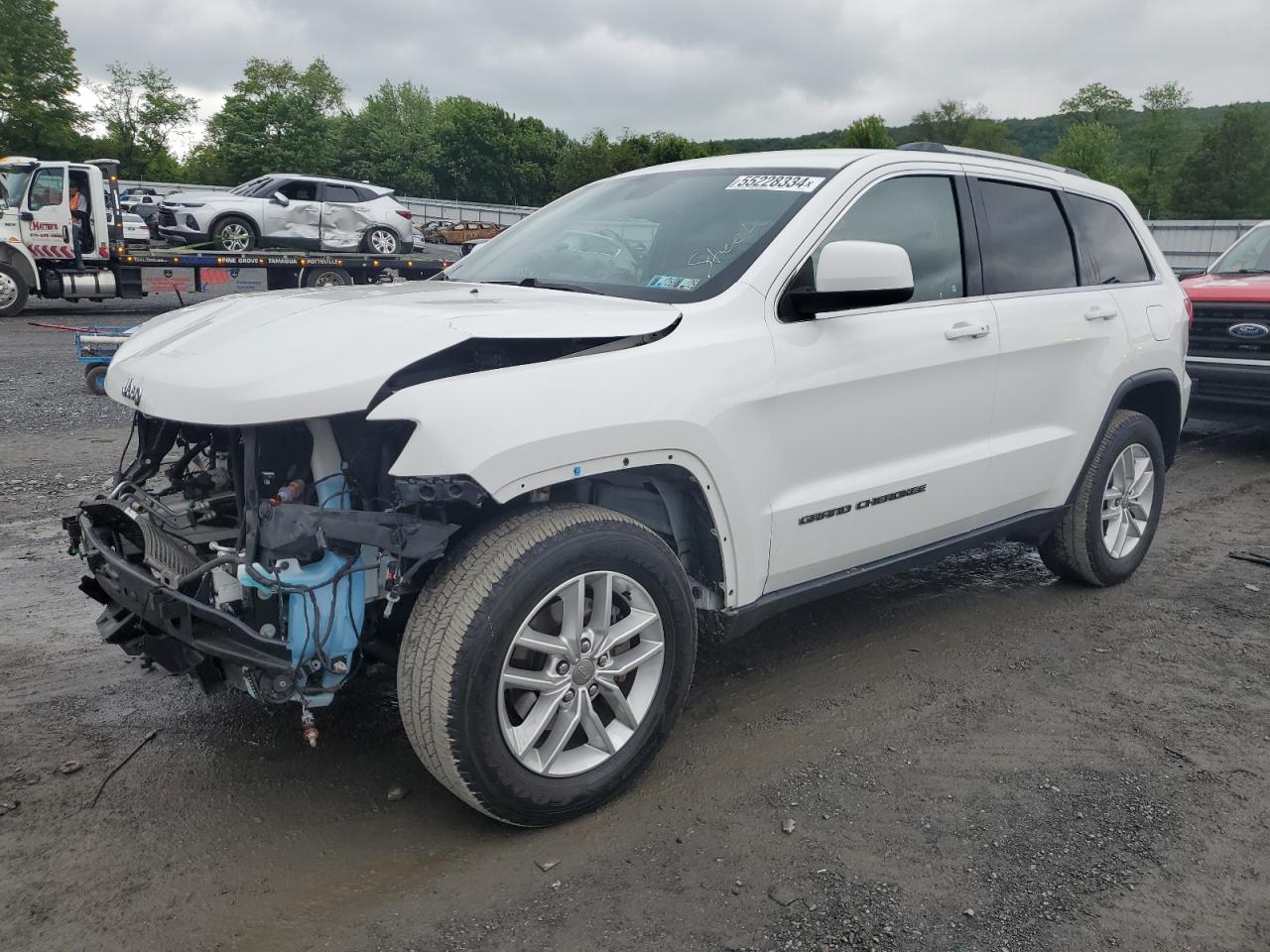 1C4RJFAG5JC264866 2018 Jeep Grand Cherokee Laredo