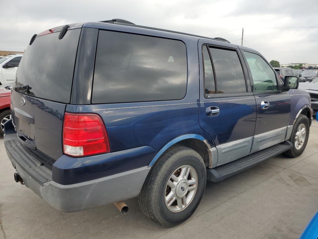 1FMRU15W83LB86528 2003 Ford Expedition Xlt