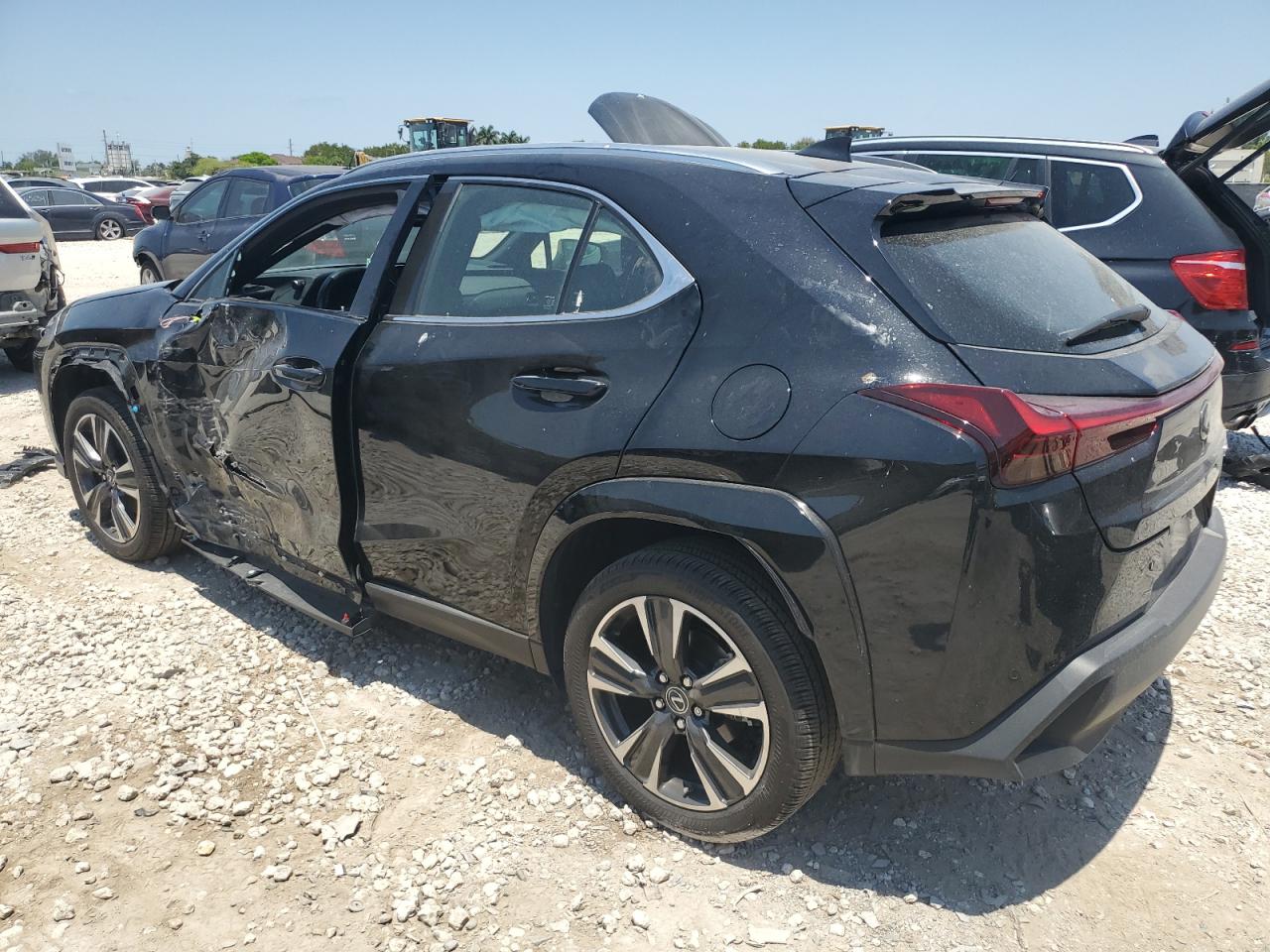 2023 Lexus Ux 250H Premium vin: JTHP6JBH3P2147786