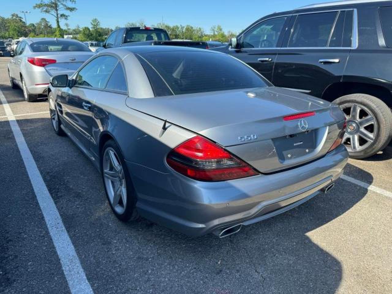 WDBSK71F89F155306 2009 Mercedes-Benz Sl 550