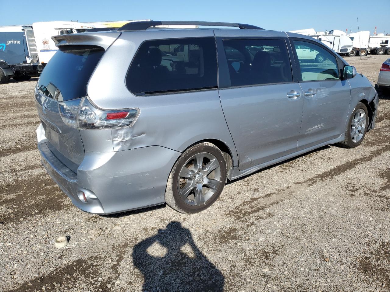 2013 Toyota Sienna Sport vin: 5TDXK3DC1DS371931