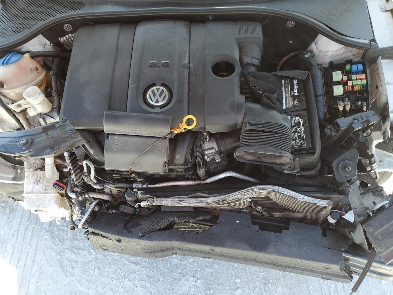 1VWCP7A31CC059875 2012 Volkswagen Passat Sel