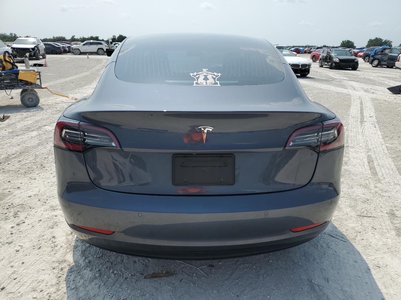 5YJ3E1EA8KF307586 2019 Tesla Model 3