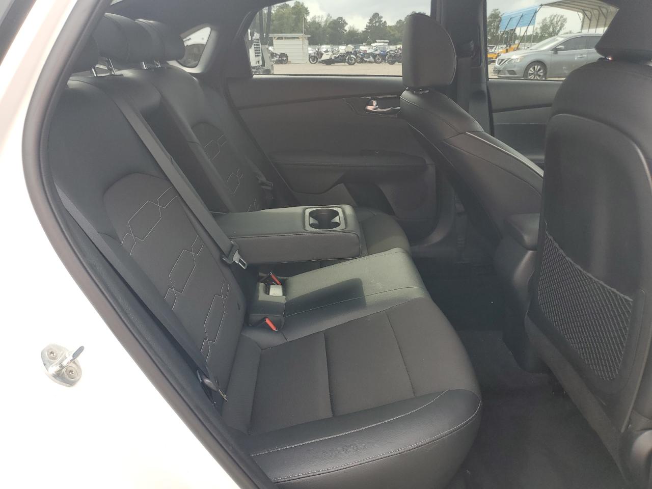 3KPF54AD9NE506414 2022 Kia Forte Gt Line