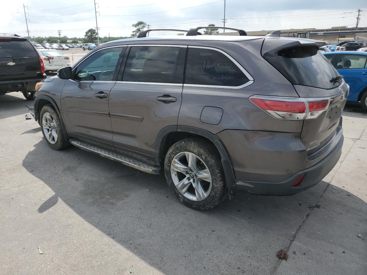 2016 Toyota Highlander Limited vin: 5TDYKRFH9GS157810