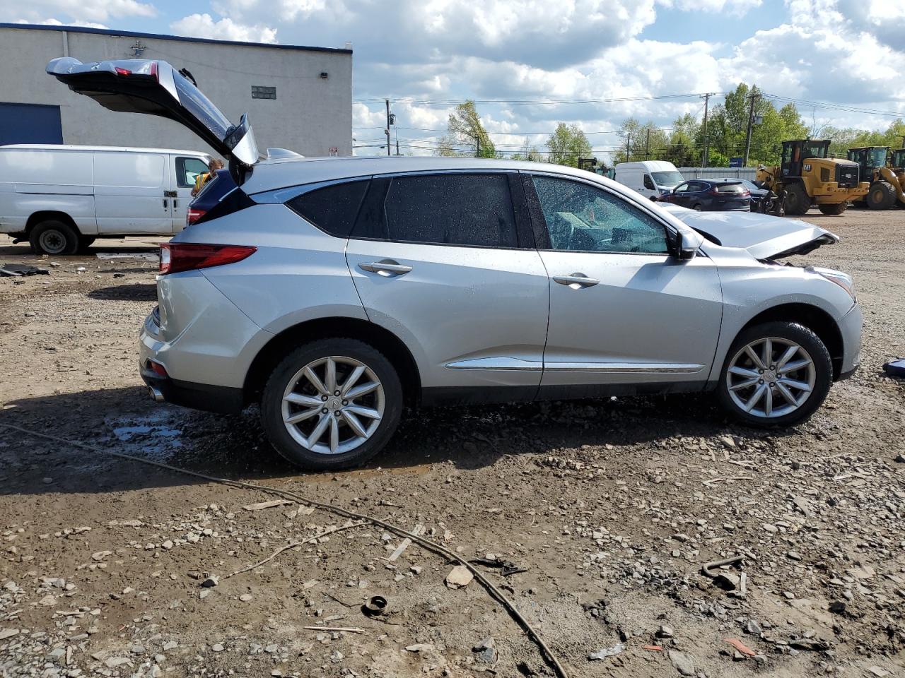 5J8TC2H33KL010037 2019 Acura Rdx